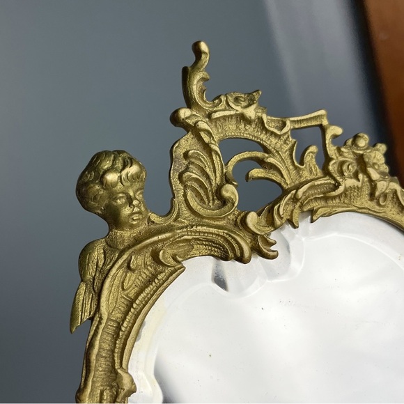 Antique Brass Vanity Mirror with Cover - Picture 5 of 16